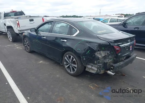 2017 Nissan Altima 2.5 Sr z USA, uszkodzony, nr VIN 1N4AL3AP7HN358273